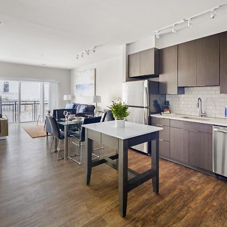 Global Luxury Suites At Reston Bagian luar foto