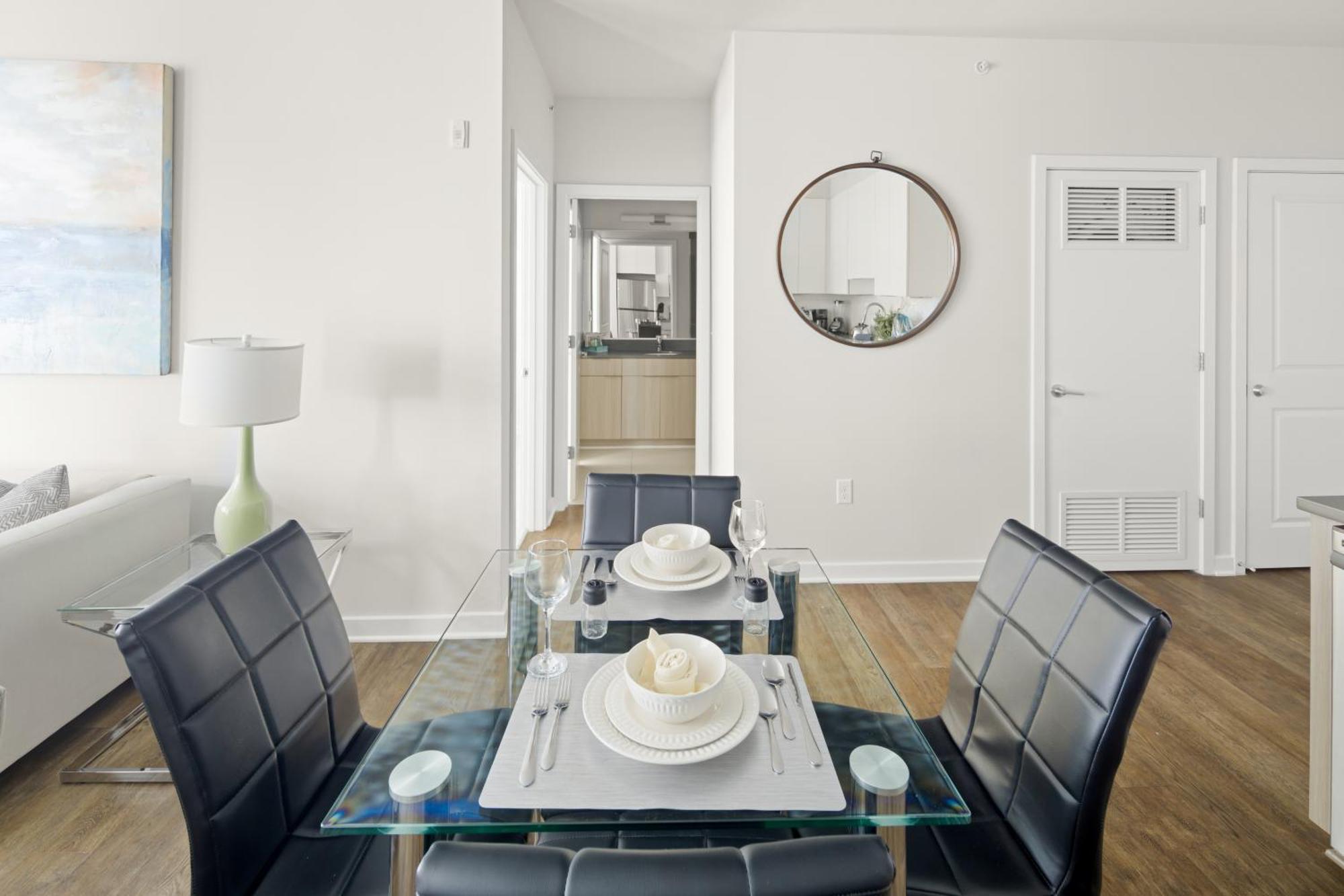 Global Luxury Suites At Reston Bagian luar foto