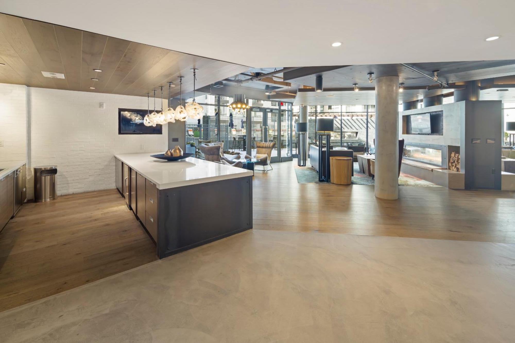 Global Luxury Suites At Reston Bagian luar foto