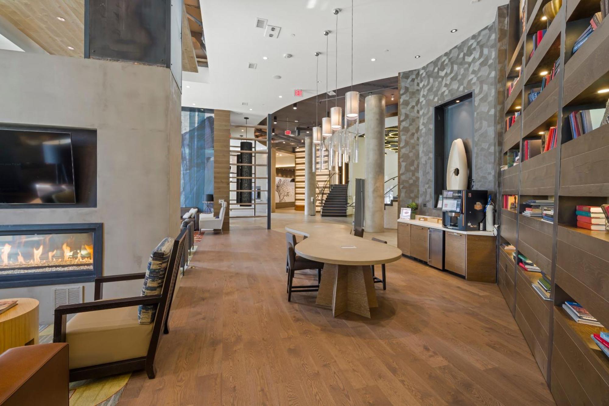 Global Luxury Suites At Reston Bagian luar foto